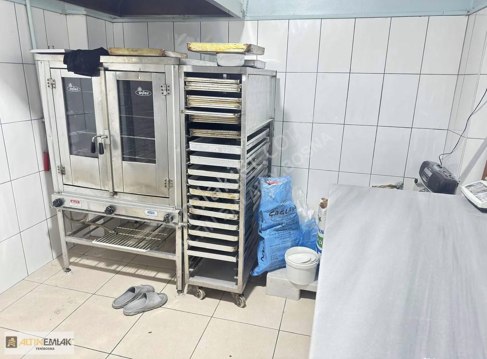 Yenibosna Çobançeşme Cadde Üstü Kiralık İş Yeri Dükkan - Görsel 4