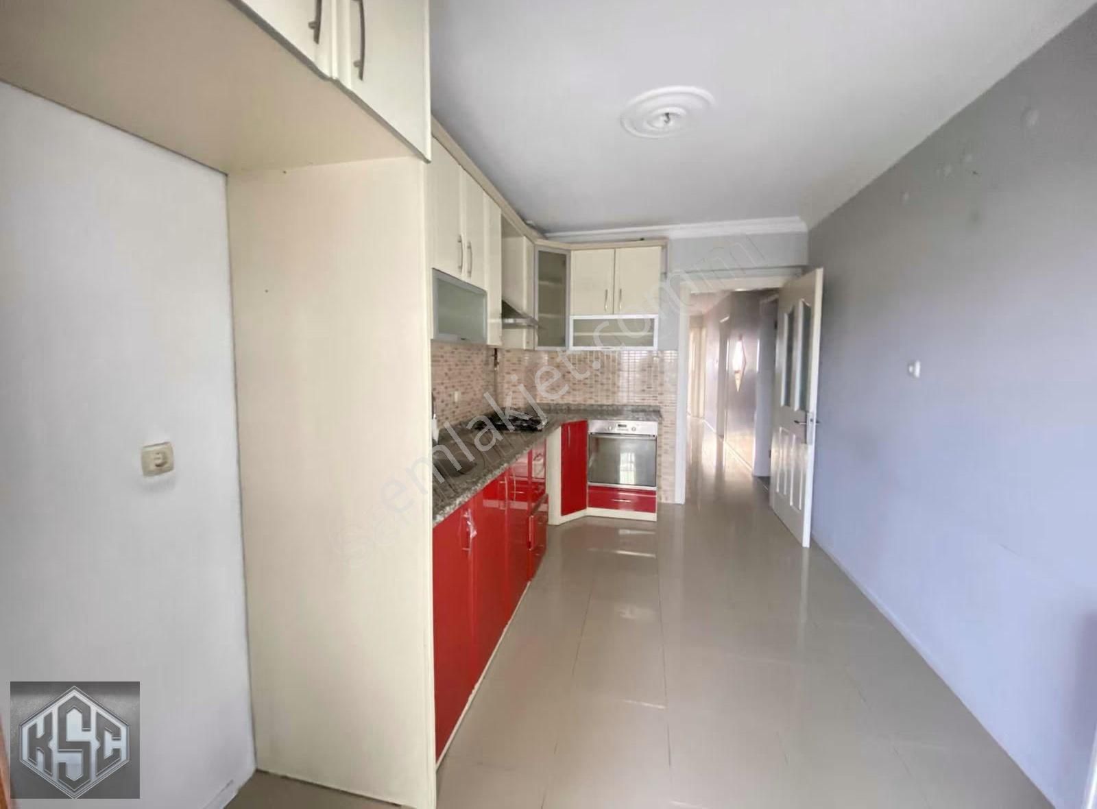 Atıfbey Mah'de Metro Avm Yürüme Mesafesinde Arakat 3+1 Daire - Görsel 4