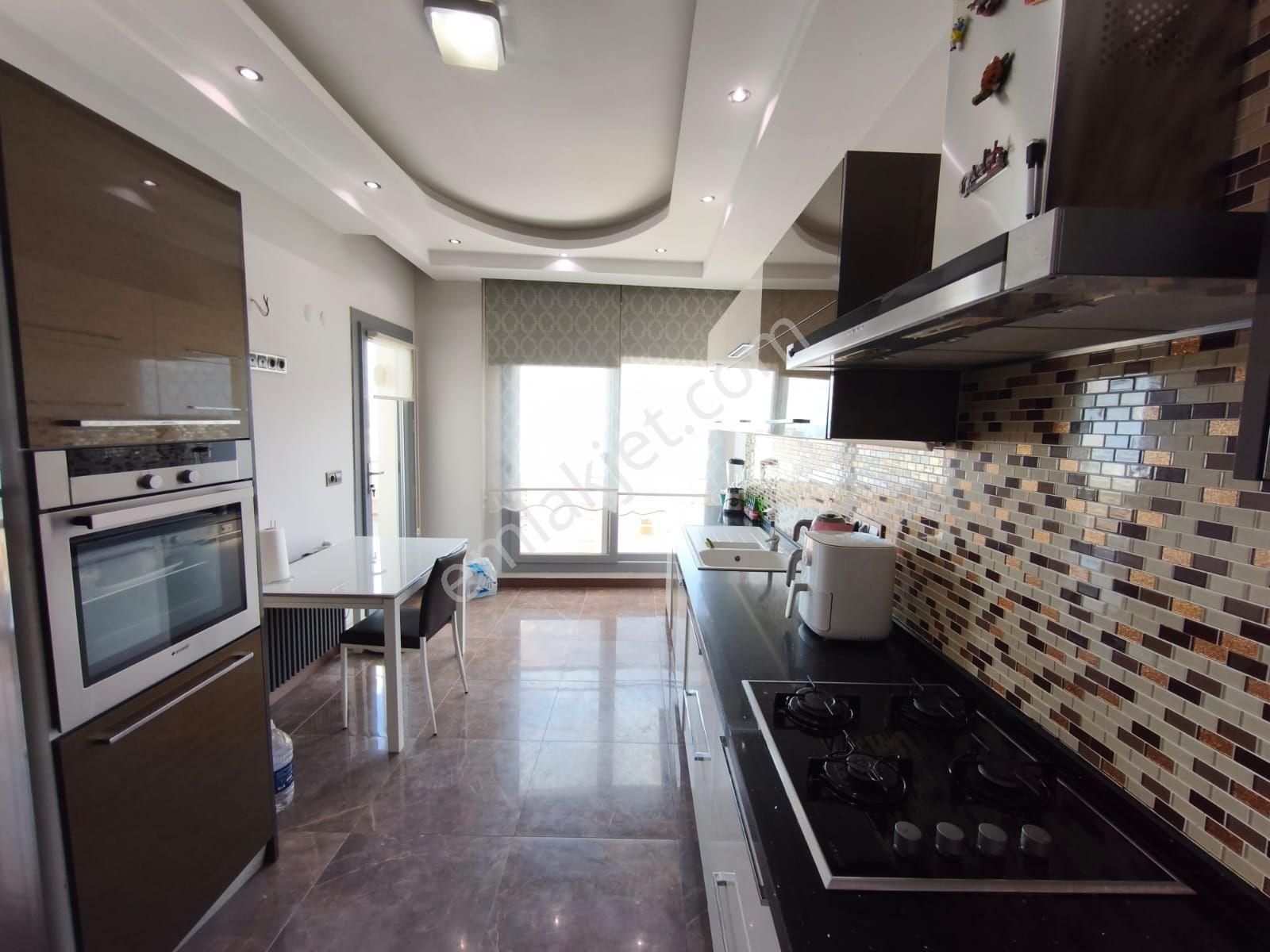 Manisa Yunusemre Güzelyurt Mh.3+1 Kapalı Mutfak Site İçi Satılık Daire - Görsel 9