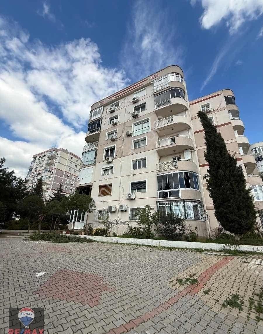 Bornova Evka 4 'te Asansörlü Doğalgazlı Kıralık 2+1 Daıre - Görsel 12