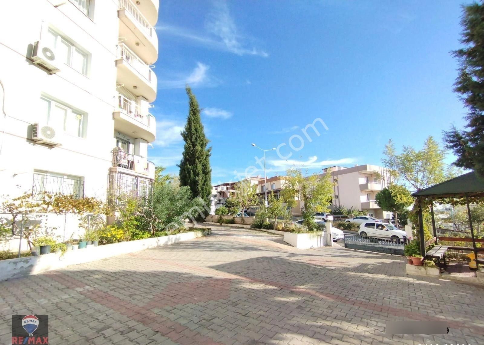 Bornova Evka 4 'te Asansörlü Doğalgazlı Kıralık 2+1 Daıre - Görsel 20