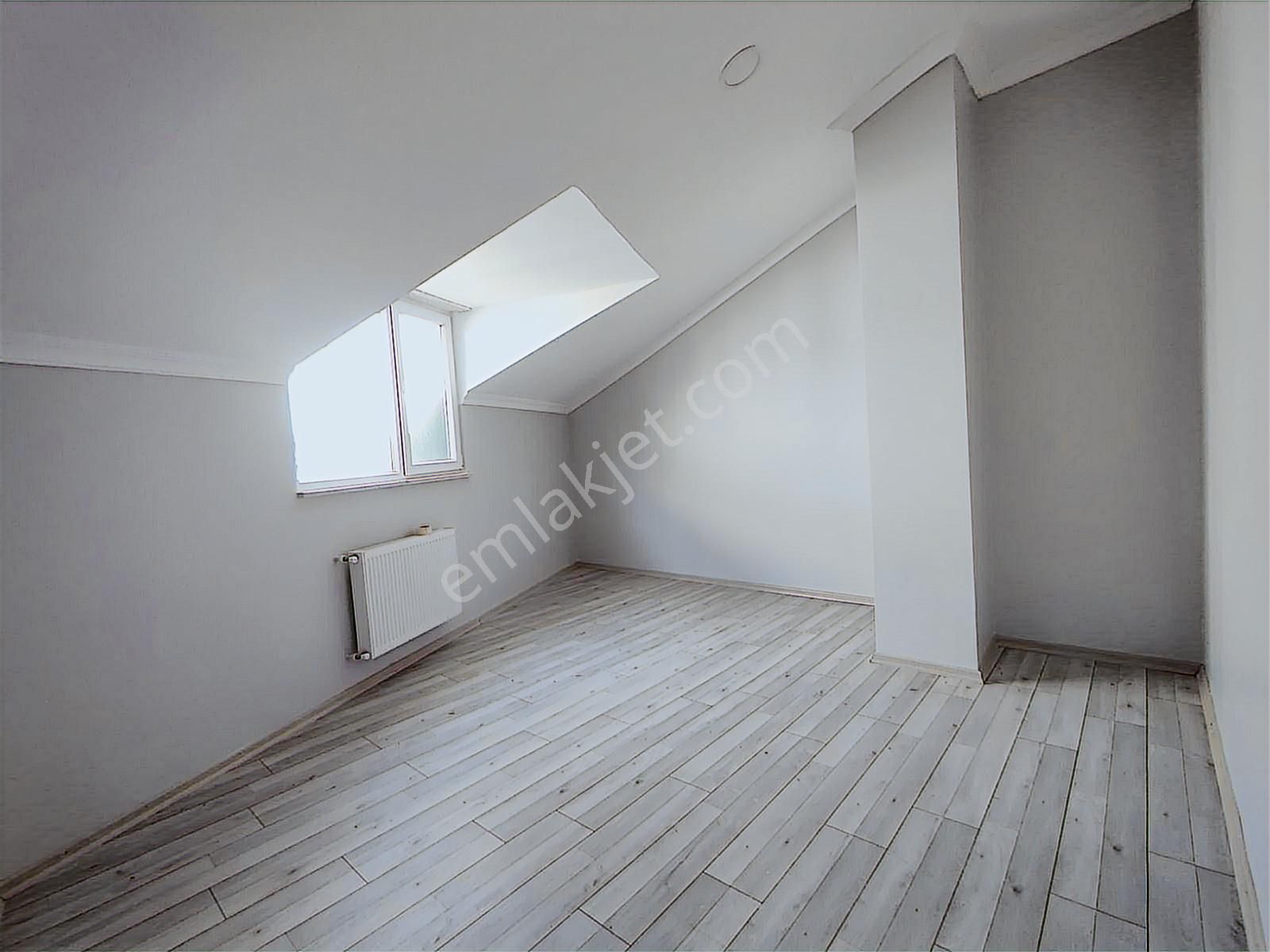 Çekmeköy Merkez Mahallesi'nde 5+1 Kiralık Dubleks Daire - Görsel 12