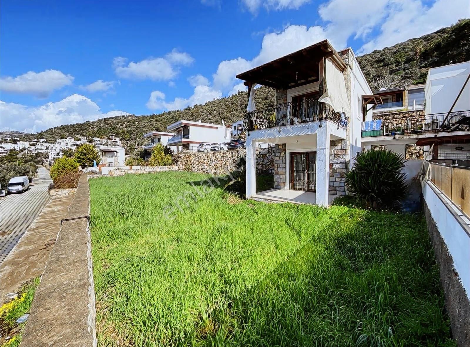 Bodrum Umurca'da Kesintisiz Kale Ve Marina Manzaralı 2+2 Dubleks - Görsel 5