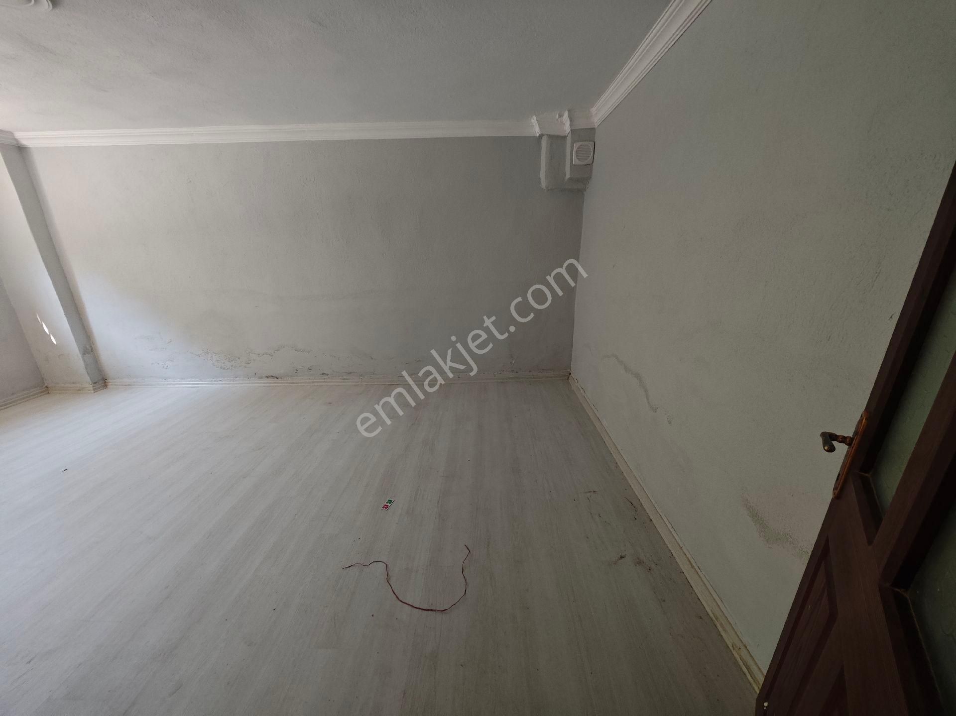 Cumhuriyet Mh.yarı Bodrum 3+1 Satılık - Görsel 8