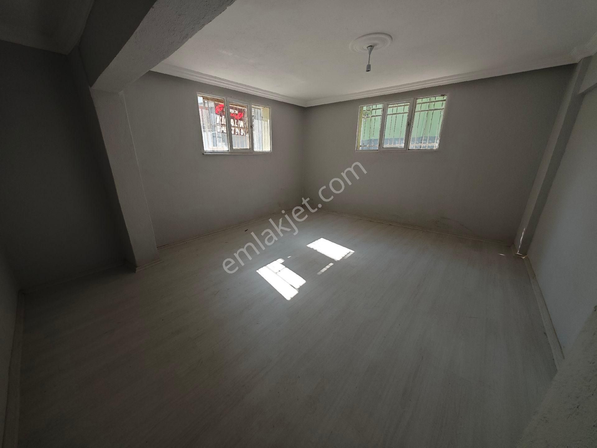 Cumhuriyet Mh.yarı Bodrum 3+1 Satılık - Görsel 12