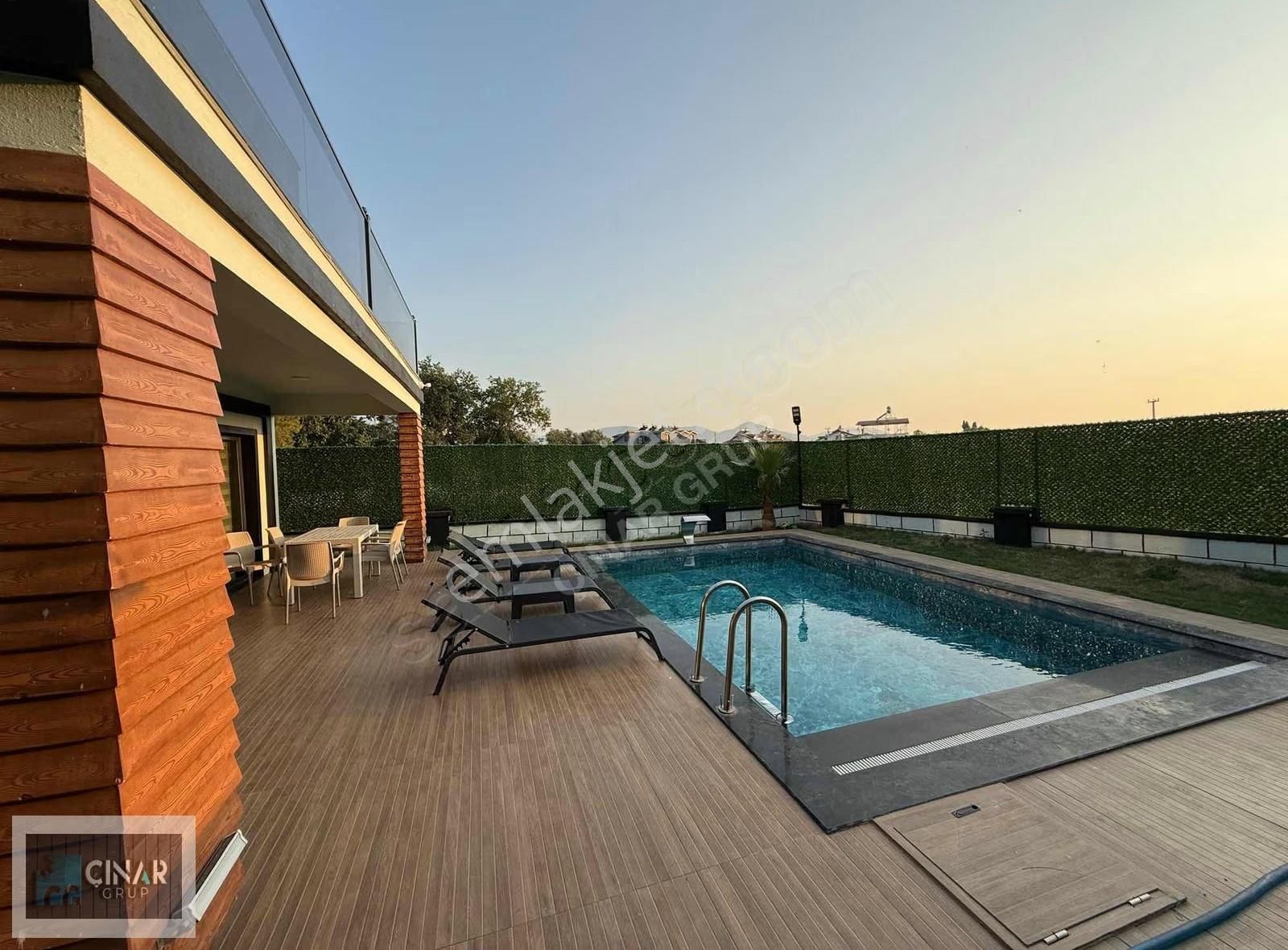4+1 Müstakil Havuzlu Saunalı Villa - Görsel 2