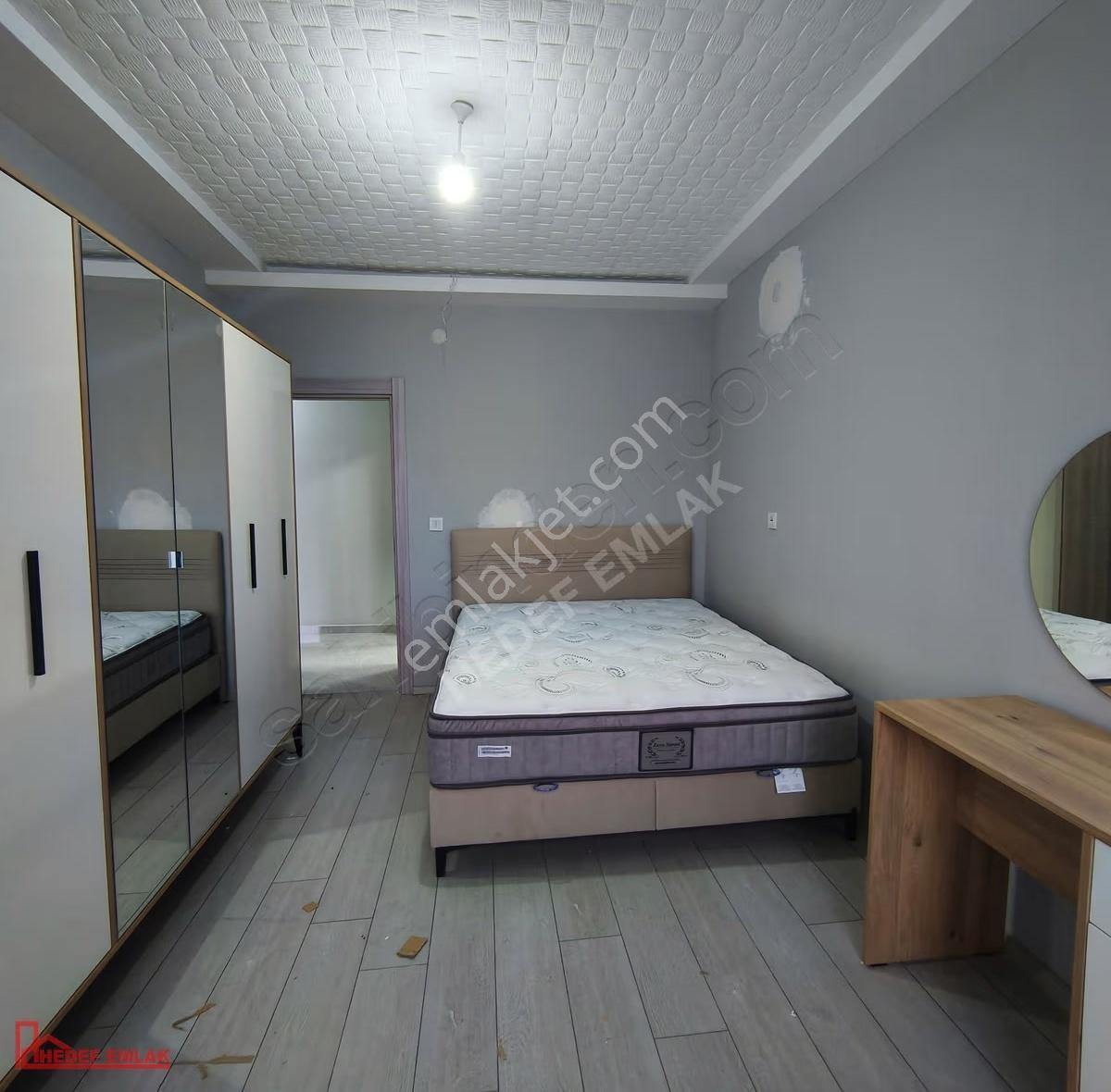 Hedef Emlaktan Fatihte Site İçerisinde Eşyalı Uygun 3+1 Daire - Görsel 18