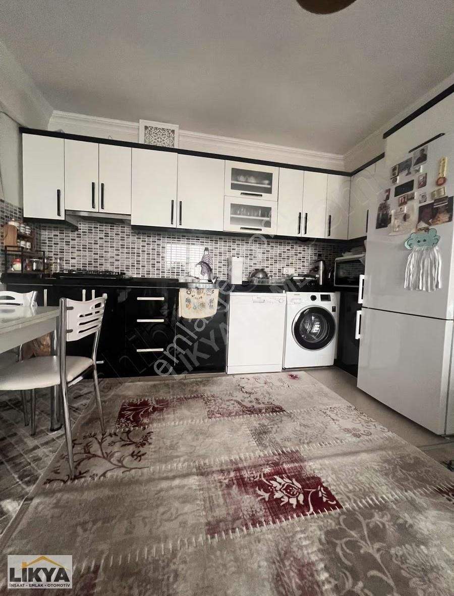 Yenimahalle'de Müstakil Girişli 2+1 Satılık Daire - Görsel 12