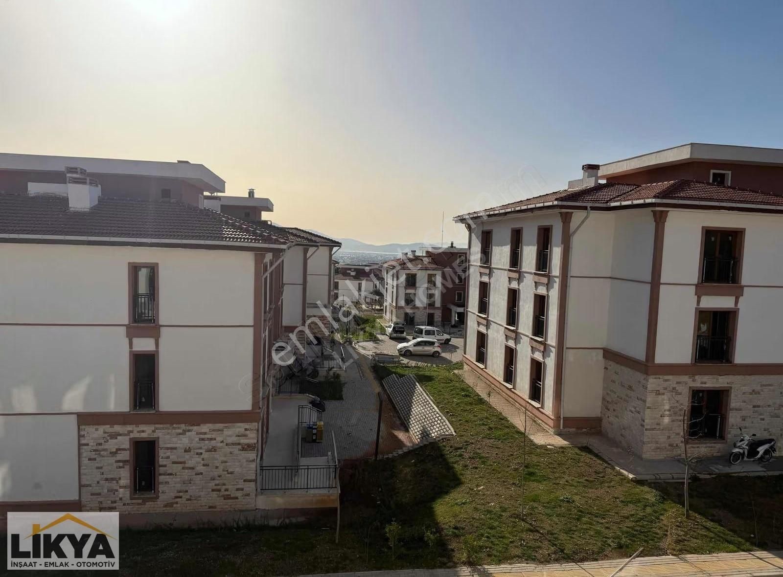 Fethiye Karaçulha Mah.de Toki Evlerinde 2+1 Kapalı Mutfak Arakat - Görsel 16