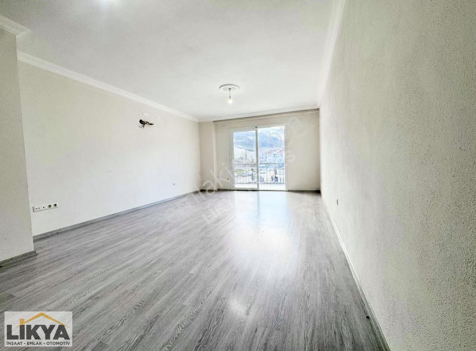 Bahaşıkman Caddesi Üzerinde Asansörlü Eşyasız Kiralık Daire - Görsel 10