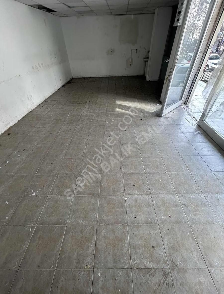 Şahin İnşaat'tan 65m² Kiralık Dükkan Çok Amaçlı Kullanım Fırsatı - Görsel 7