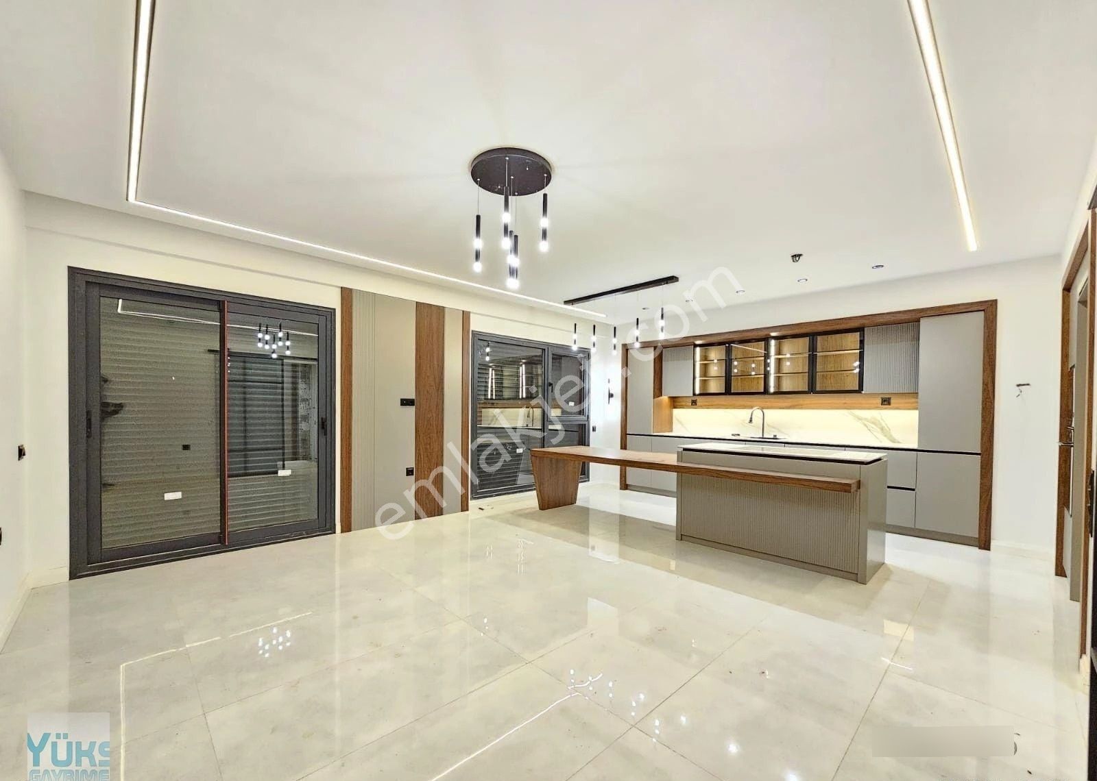 Denizli 1200 Evler De 4+1 240 M2 Havuzlu Site İçinde Akıllı Ev Sistemli Konsept Daireler