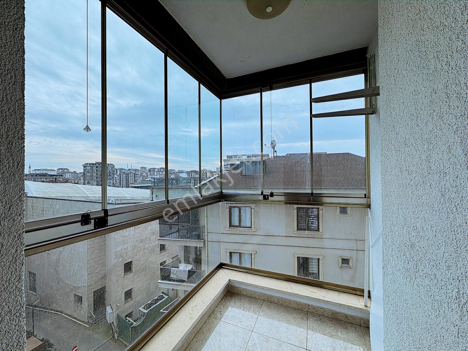 Çekmeköy Taşdelen Som Gardenia Sitesi 103 M2 Kiralık 2+1 Daire - Görsel 24