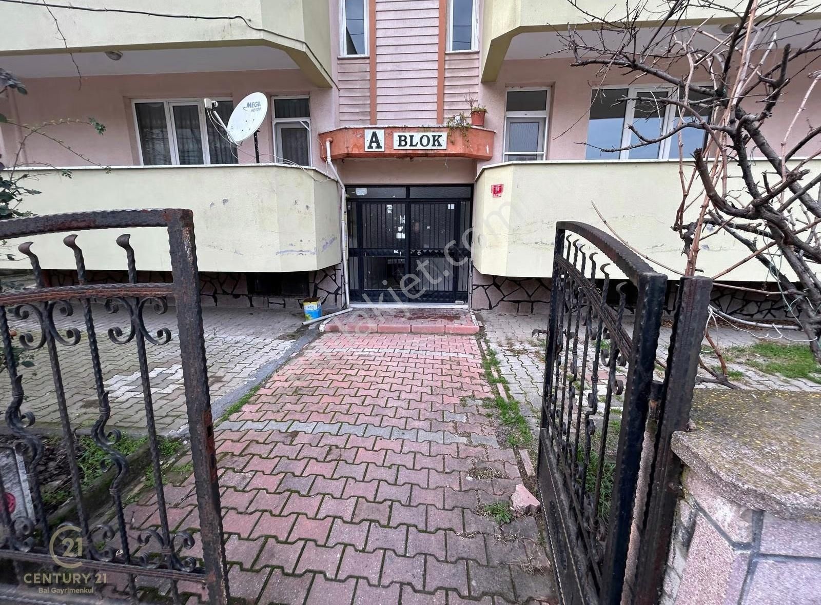 C21 Bal'dan Paşaalanı Mah. 3+1 Geniş Kiralık Daire - Görsel 14