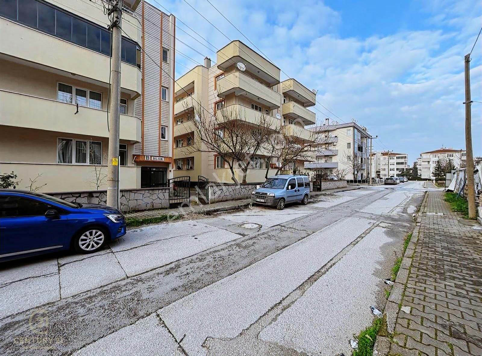 C21 Bal'dan Paşaalanı Mah. 3+1 Geniş Kiralık Daire - Görsel 18