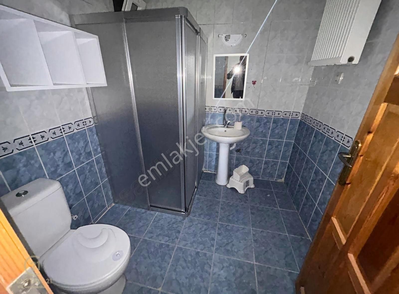 C21 Bal'dan Paşaalanı Mah. 3+1 Geniş Kiralık Daire - Görsel 15