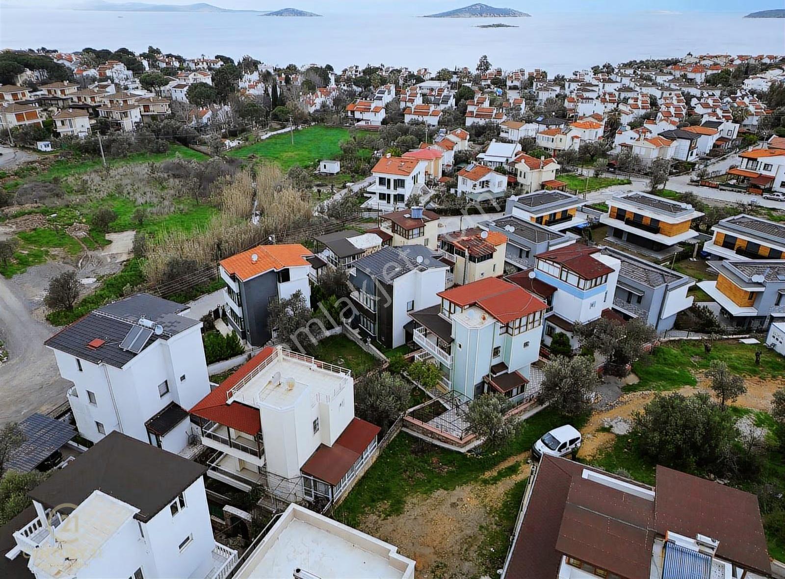 Ayvalık Sahilkentte, Denize 350 Mt, Projesi Hazır 206 M² Arsa - Görsel 2