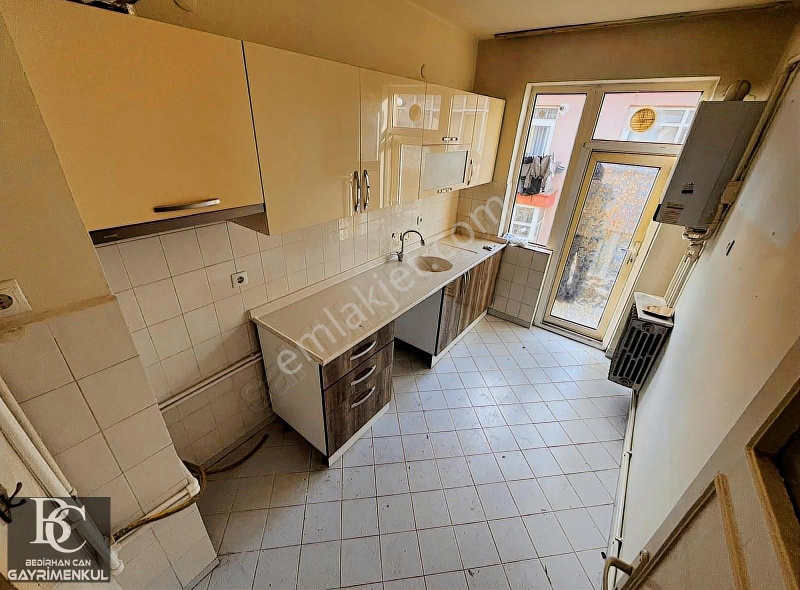 Bedirhan'dan Geniş M2 3+1 2 Balkonlu Merkezi Konumda Daire!!!!!! - Görsel 22