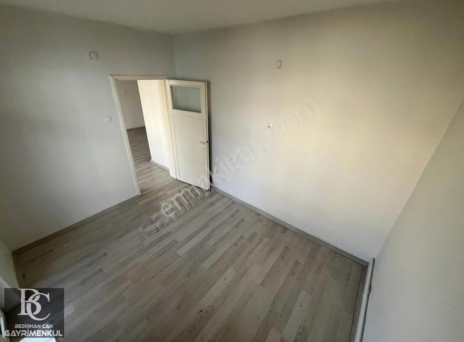 Bedirhan'dan Geniş M2 3+1 2 Balkonlu Merkezi Konumda Daire!!!!!! - Görsel 4