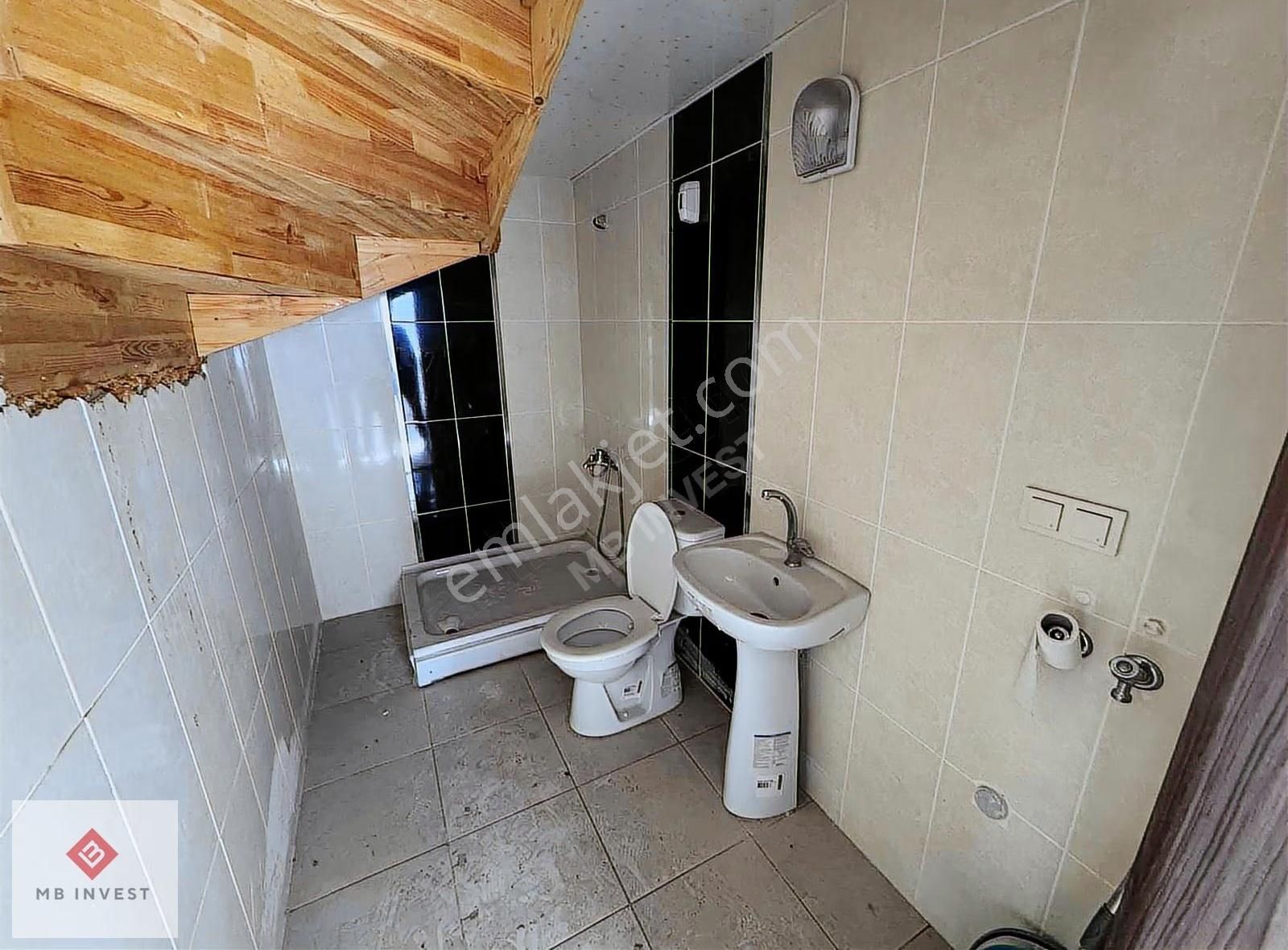 Cumhuriyet Mahallesinde Dubleks 5+2 Daire - Görsel 4