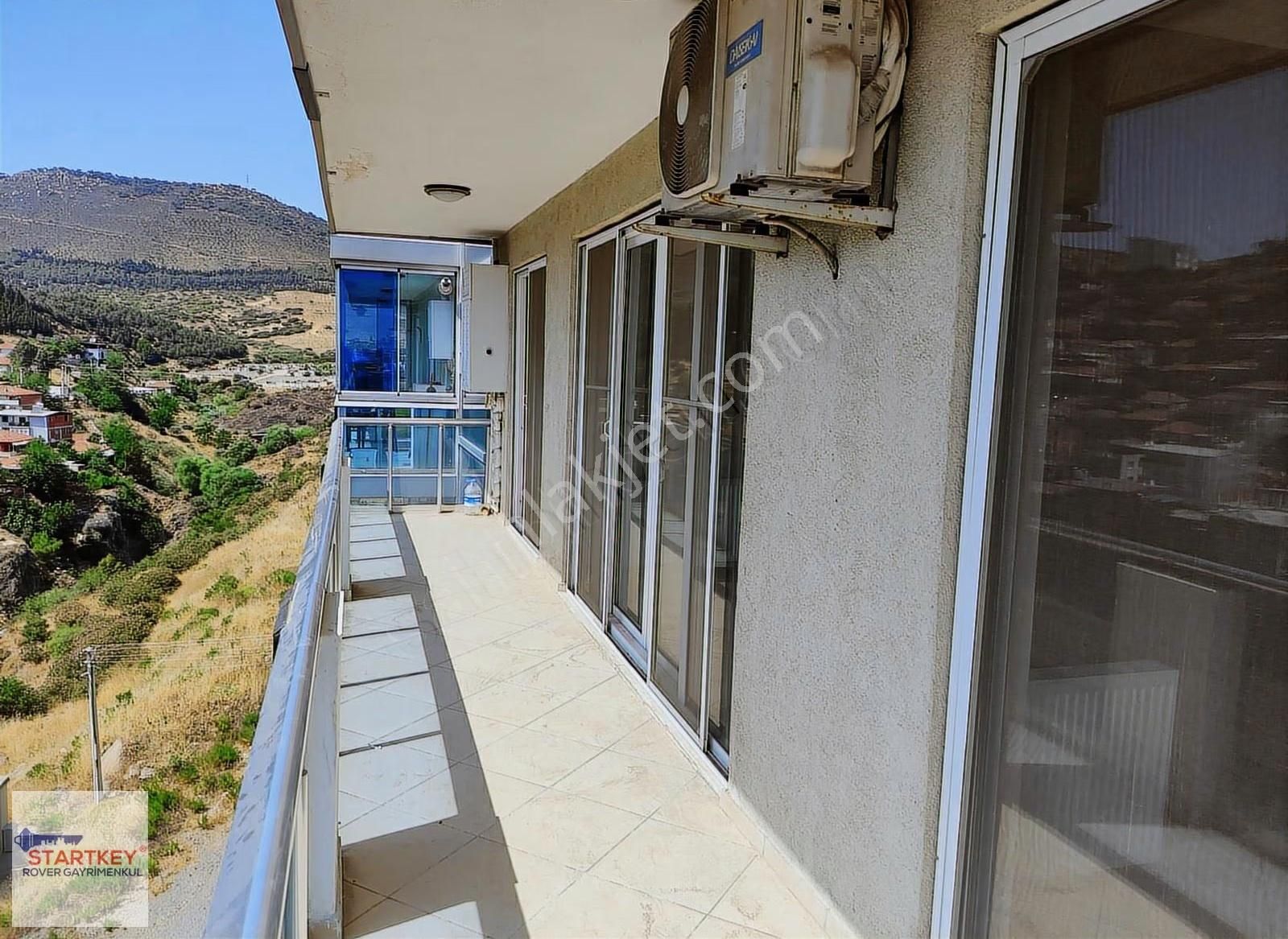 Bayraklı Yamanlar Anıtpark Sit. Körfez Cephe Kiralık 3+1 Daire - Görsel 12