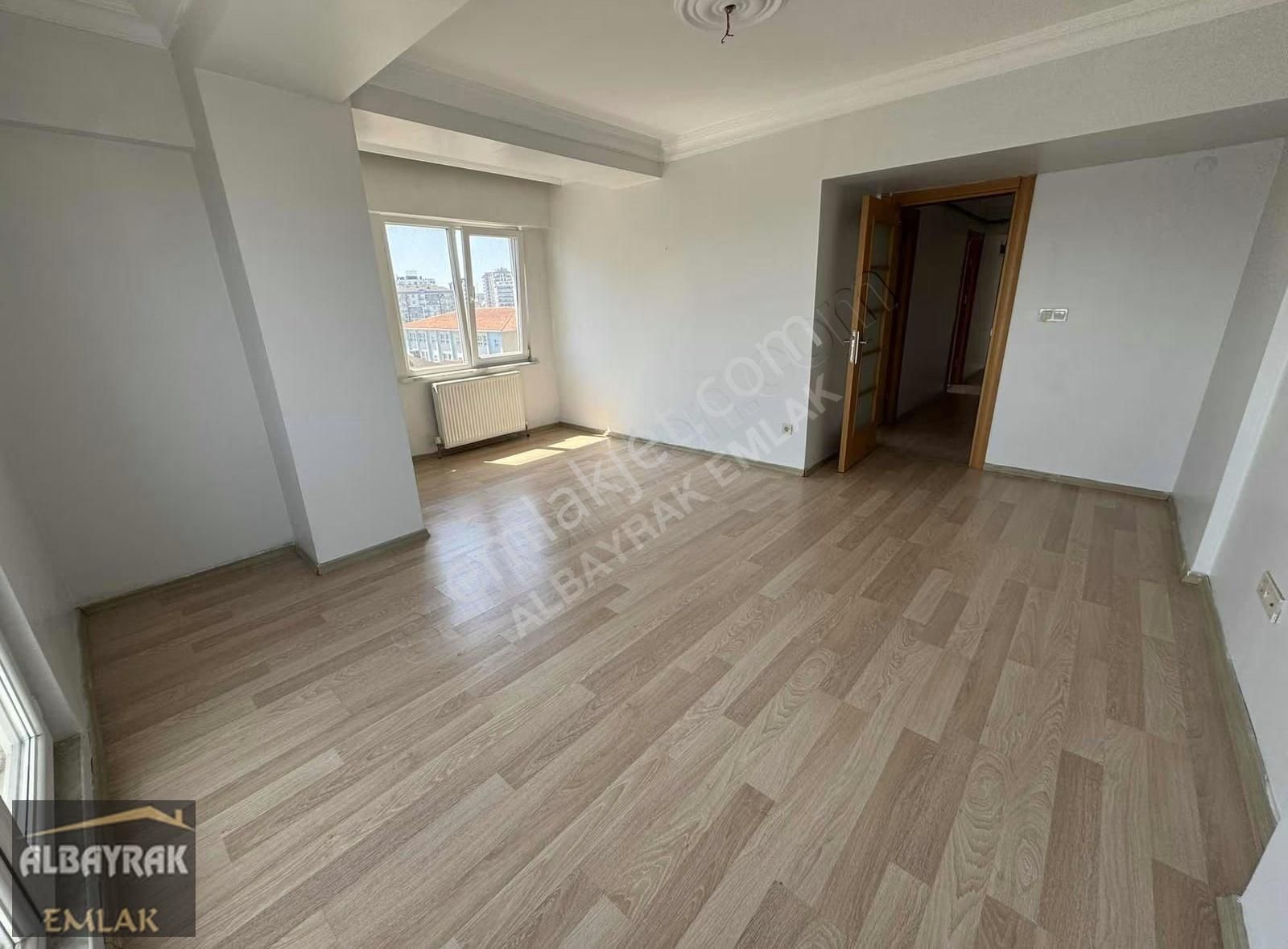Albayrak Emlaktan Ara Kat Sıte İçersinde Daire - Görsel 12