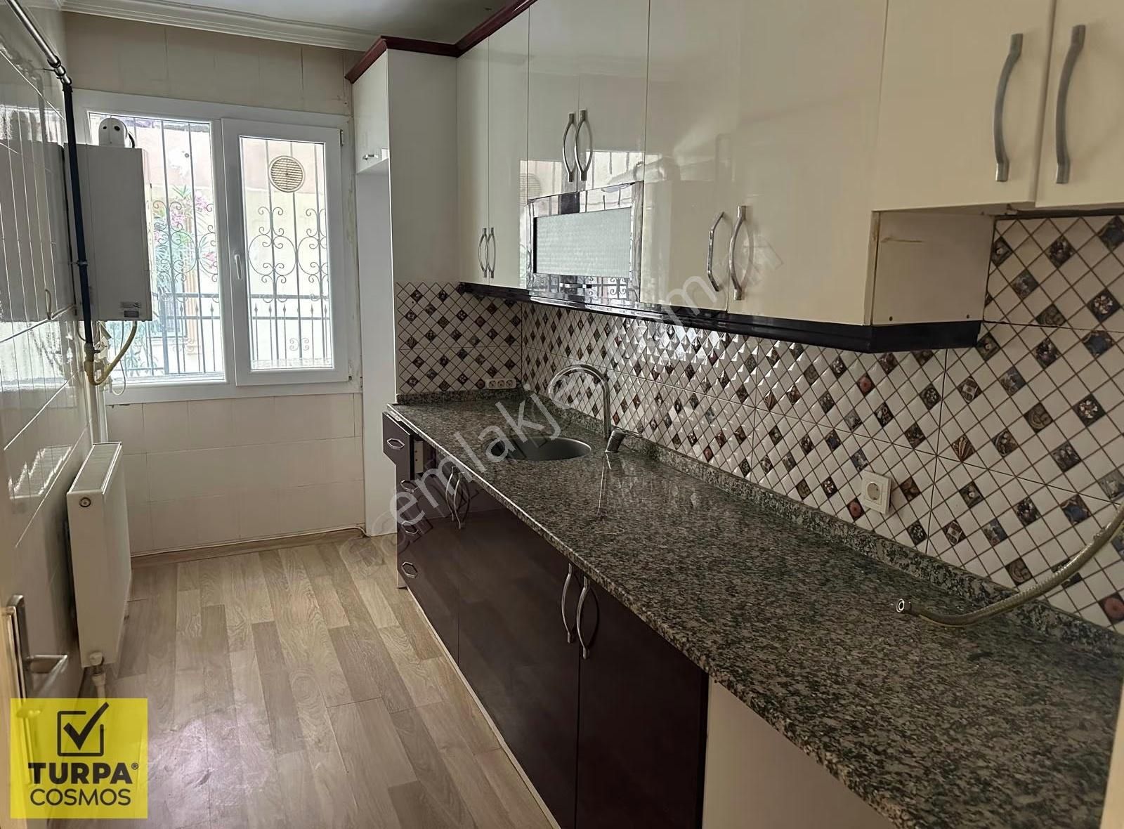 Cosmos Emlak'dan Barış Mahallesinde Fırsat 2+1 Kiralık Daire !