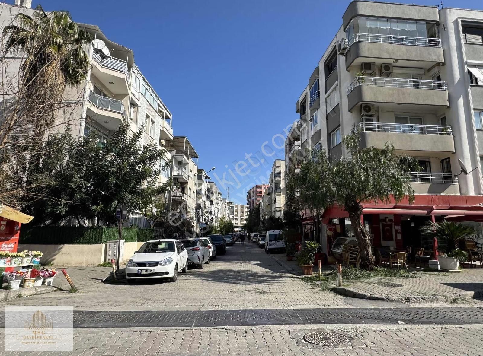 Msg'den Bahçelievler'de Cadde Yakını 3+1 Kapalı Mutfaklı Daire