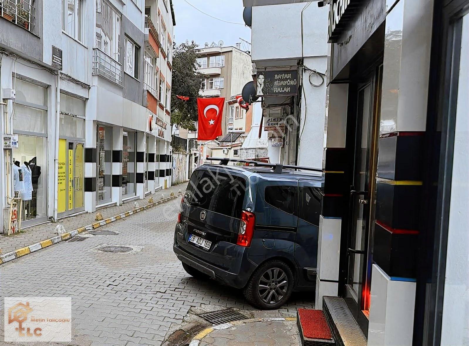 Şehrin Merkezinde Satılık Dükkan - Görsel 5