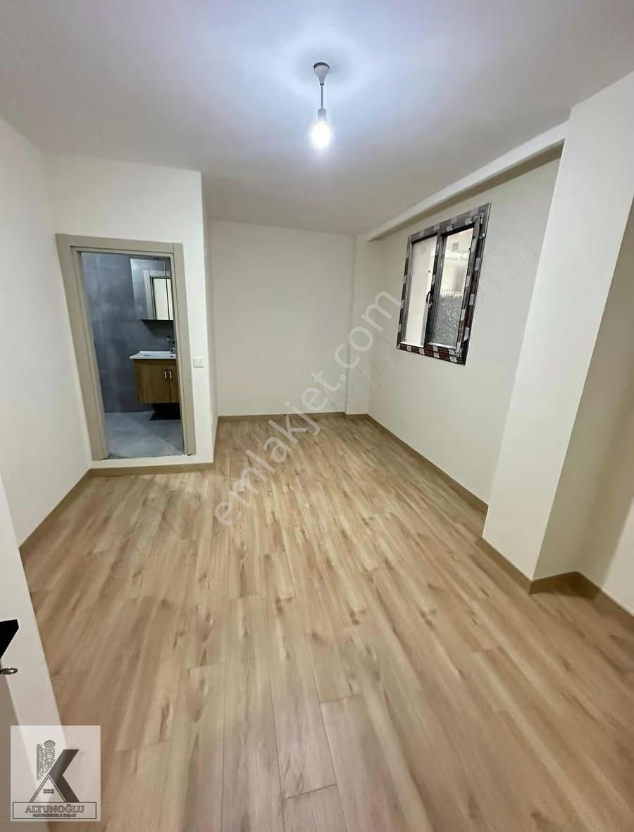 Mustafa Kemalpaşa Mah.cadde Metrobüs Yakını 1+1 Kiralık Daire - Görsel 17