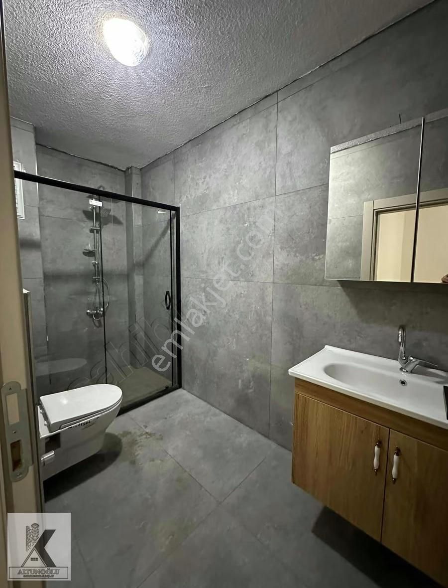 Mustafa Kemalpaşa Mah.cadde Metrobüs Yakını 1+1 Kiralık Daire - Görsel 5