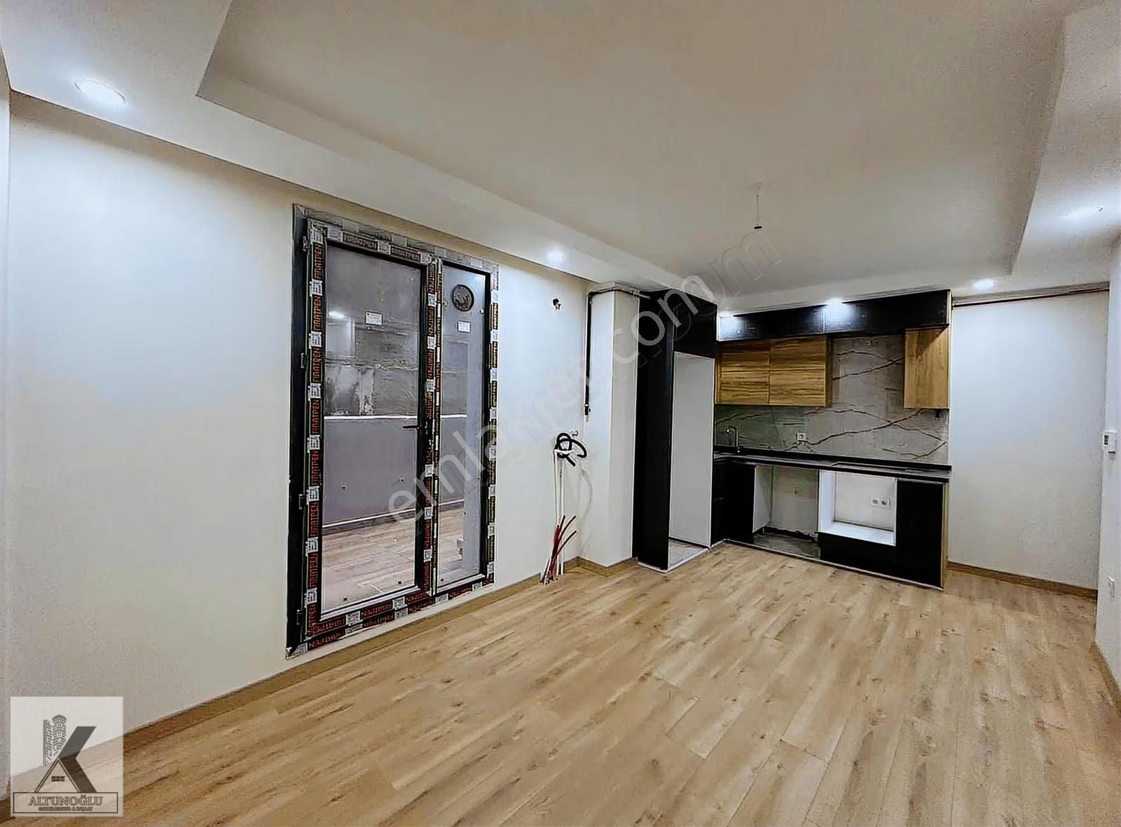 Mustafa Kemalpaşa Mah.cadde Metrobüs Yakını 1+1 Kiralık Daire - Görsel 20