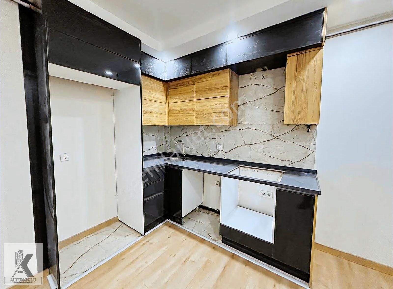 Mustafa Kemalpaşa Mah.cadde Metrobüs Yakını 1+1 Kiralık Daire - Görsel 6