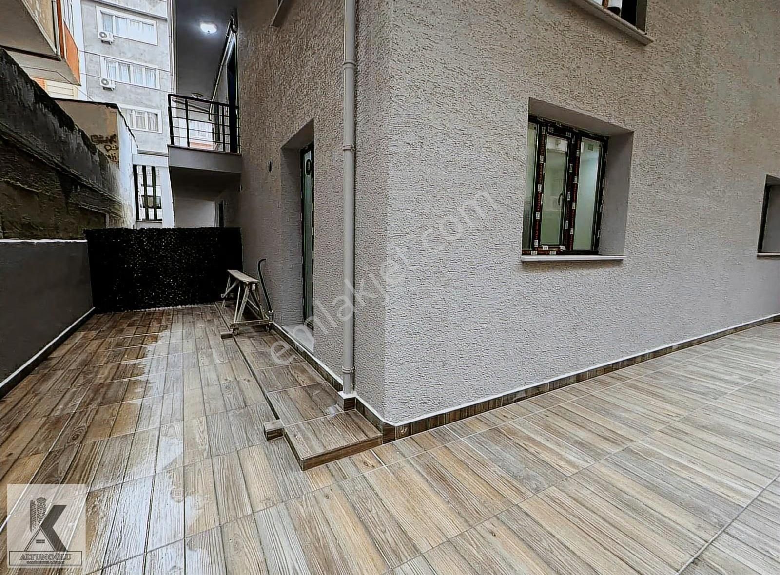 Mustafa Kemalpaşa Mah.cadde Metrobüs Yakını 1+1 Kiralık Daire - Görsel 4