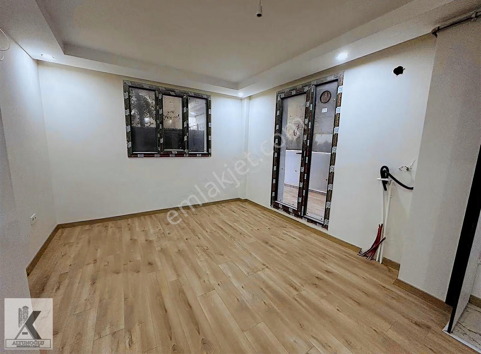 Mustafa Kemalpaşa Mah.cadde Metrobüs Yakını 1+1 Kiralık Daire - Görsel 15