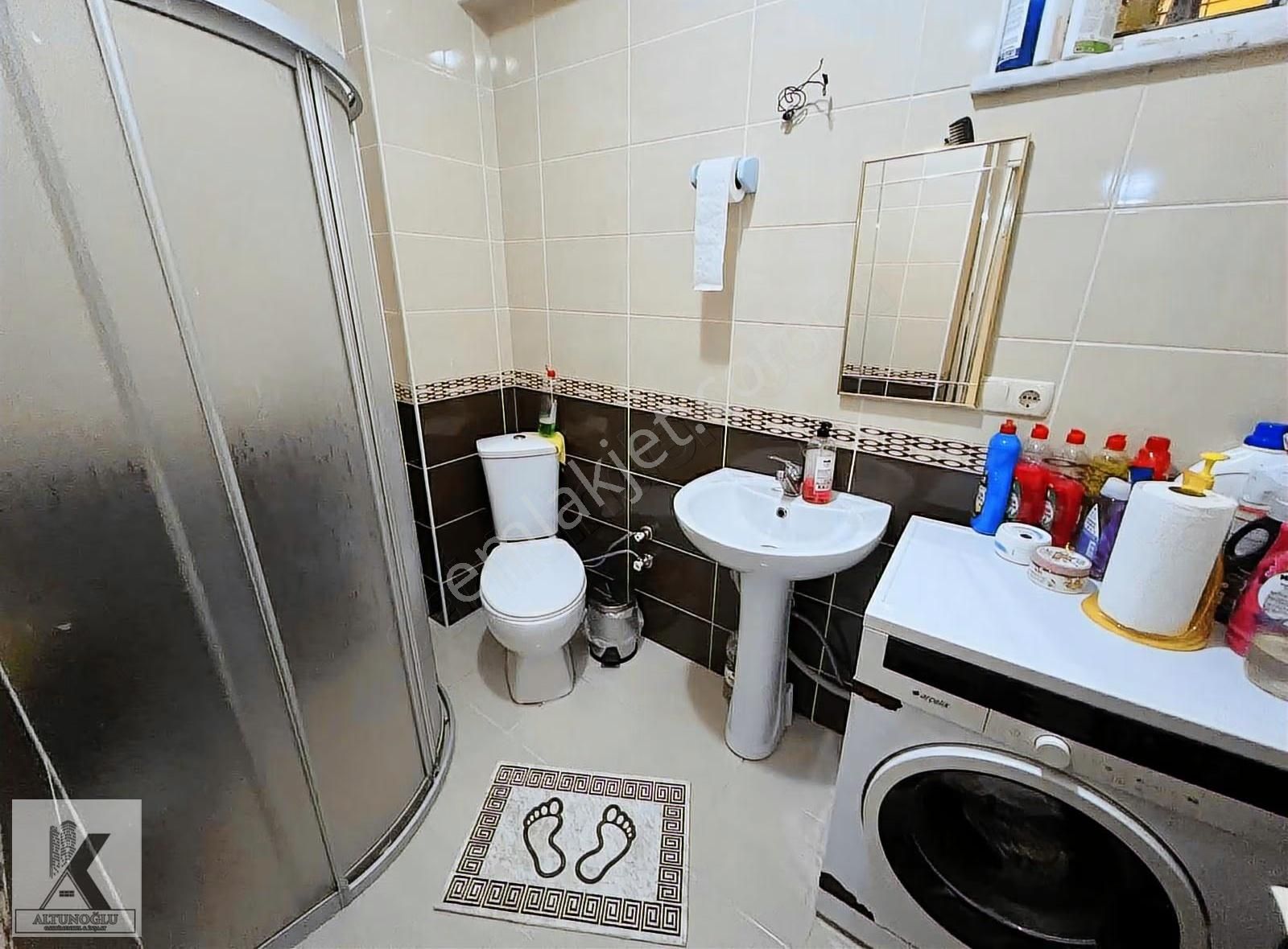 Cihangir Mah.e-5 Metrobüs Cadde Üzerinde 1+1 65m2 Daire - Görsel 4