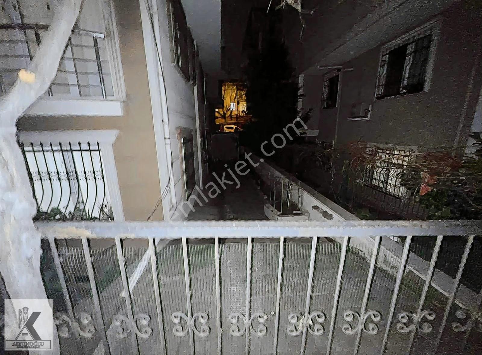 Cihangir Mah.e-5 Metrobüs Cadde Üzerinde 1+1 65m2 Daire - Görsel 17