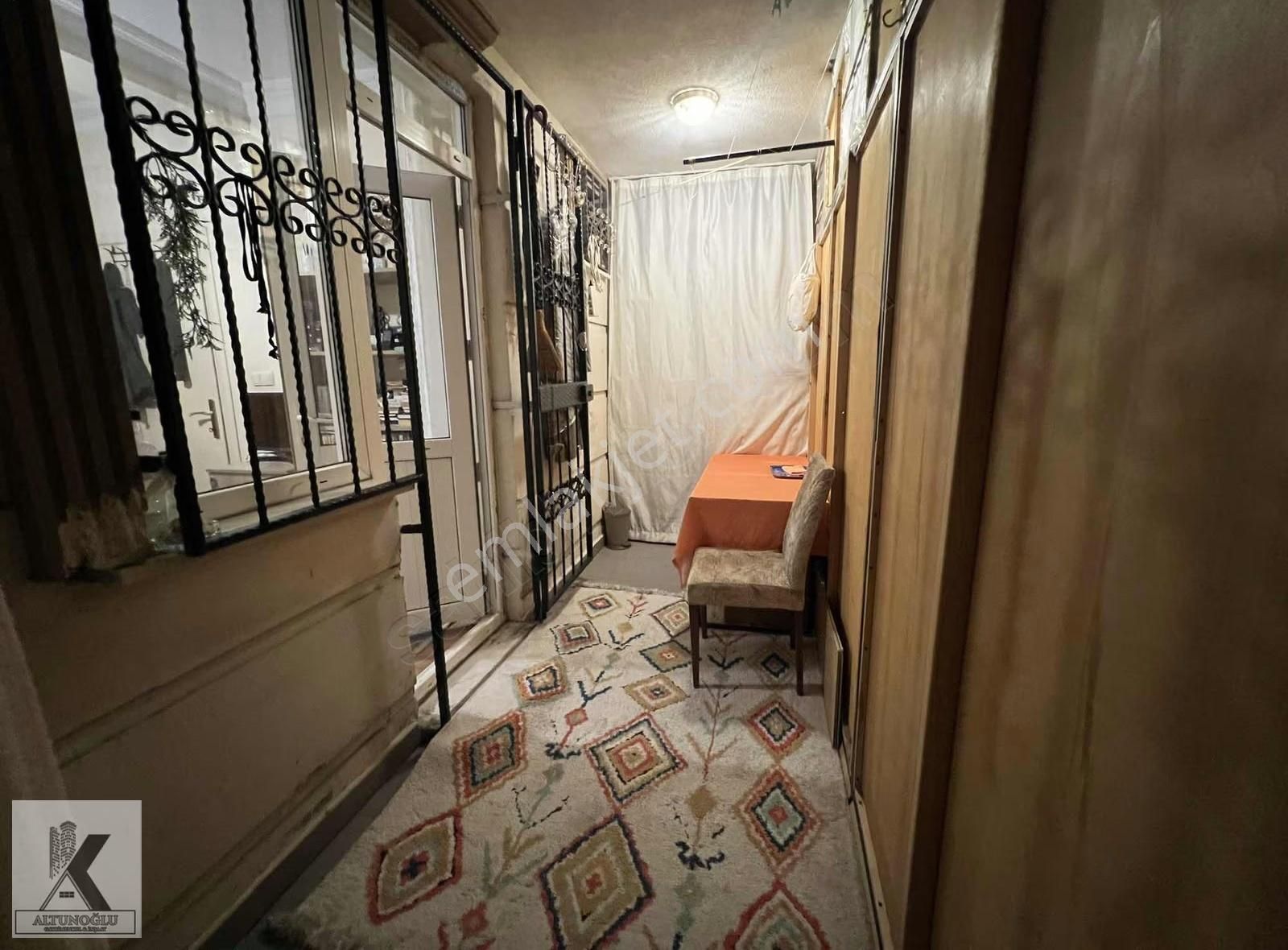 Cihangir Mah.e-5 Metrobüs Cadde Üzerinde 1+1 65m2 Daire - Görsel 14