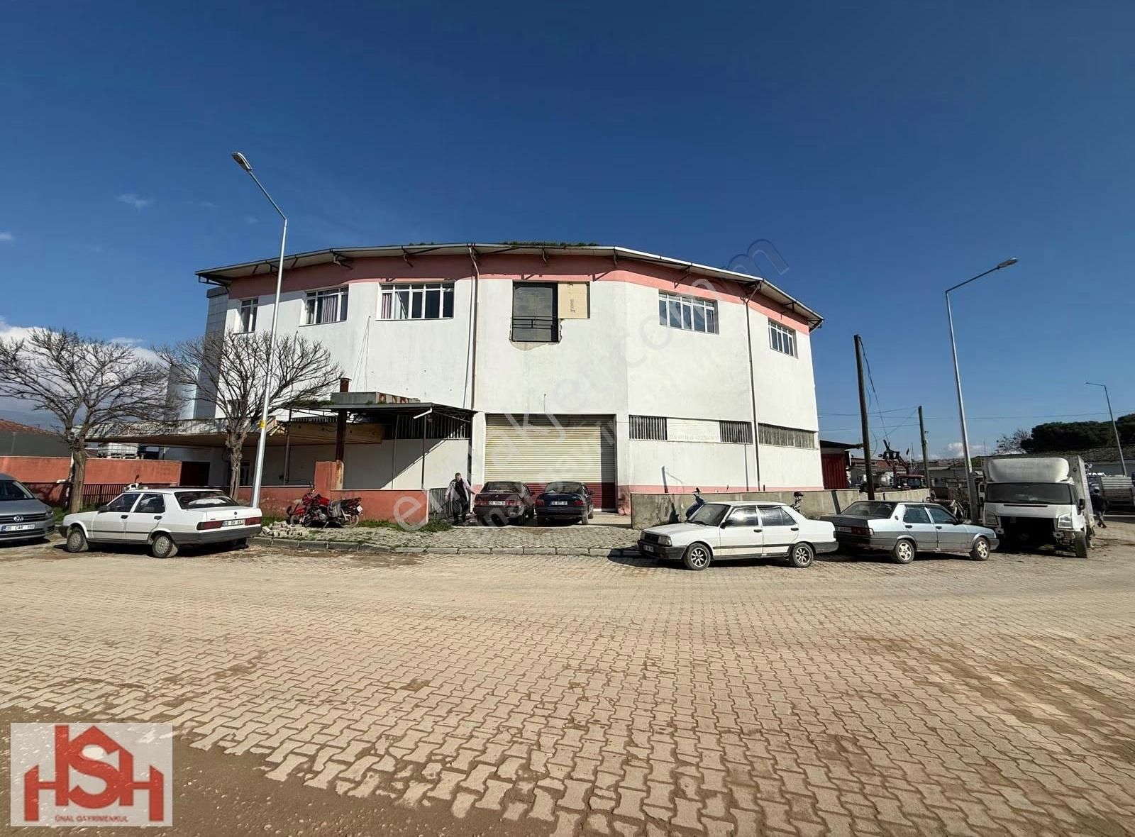 Sanayi Sitesinde Kiralık 600 M² İş Yeri