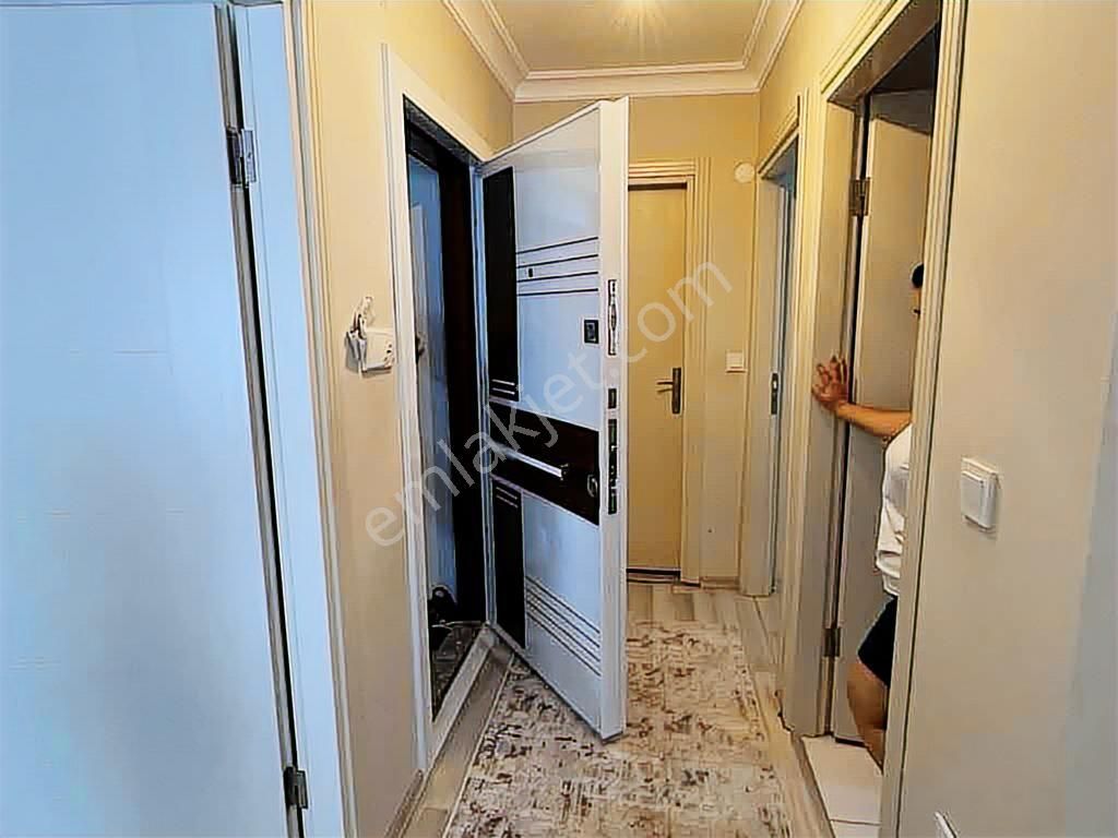 2+1 Eminevim,kredi Uygun Ara Kat Boş Satılık Daire - Görsel 6