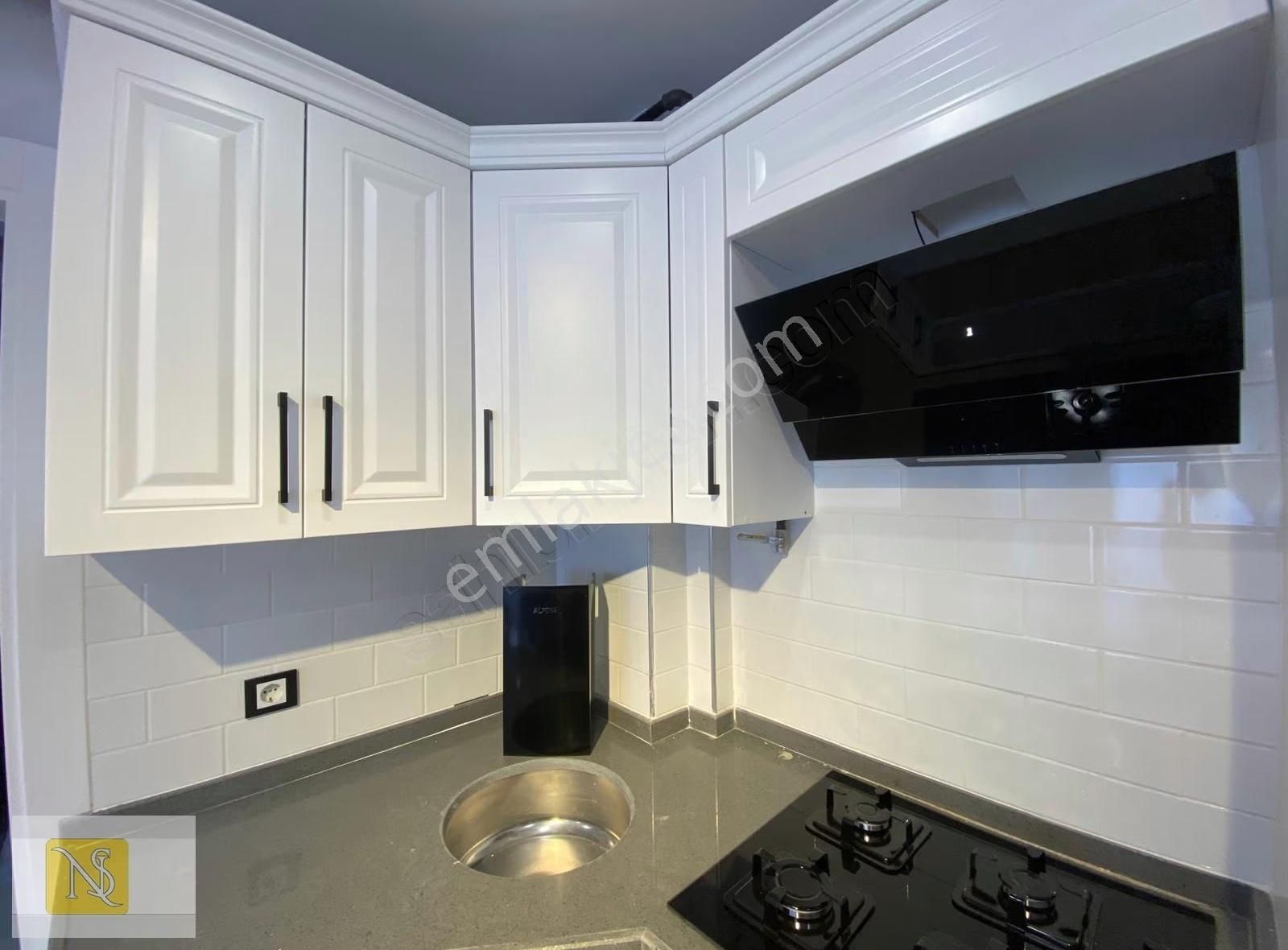 Nş Gayrimenkul'den Muhteşem Konumlu Eşyalı Satılık 1+1 Daire! - Görsel 16