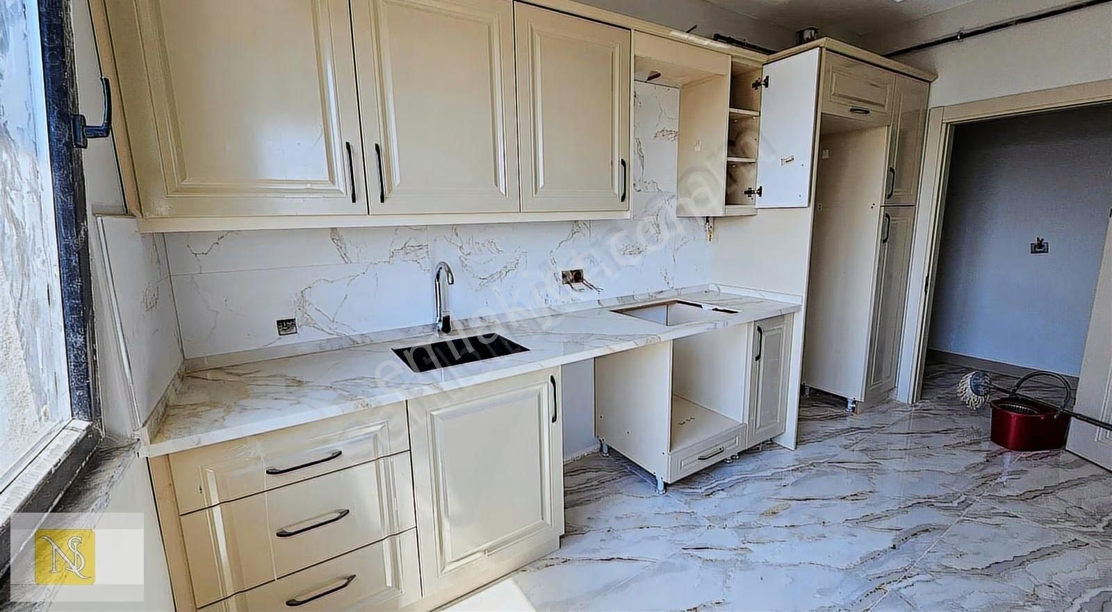 Nş Hakan Dan Satılık 2+1 Salon Mutfak Ayrı - Görsel 22