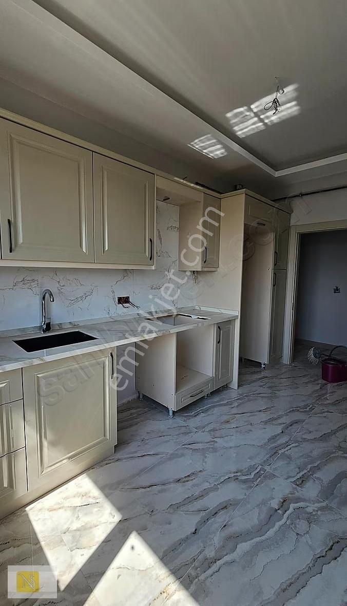 Nş Hakan Dan Satılık 2+1 Salon Mutfak Ayrı - Görsel 2