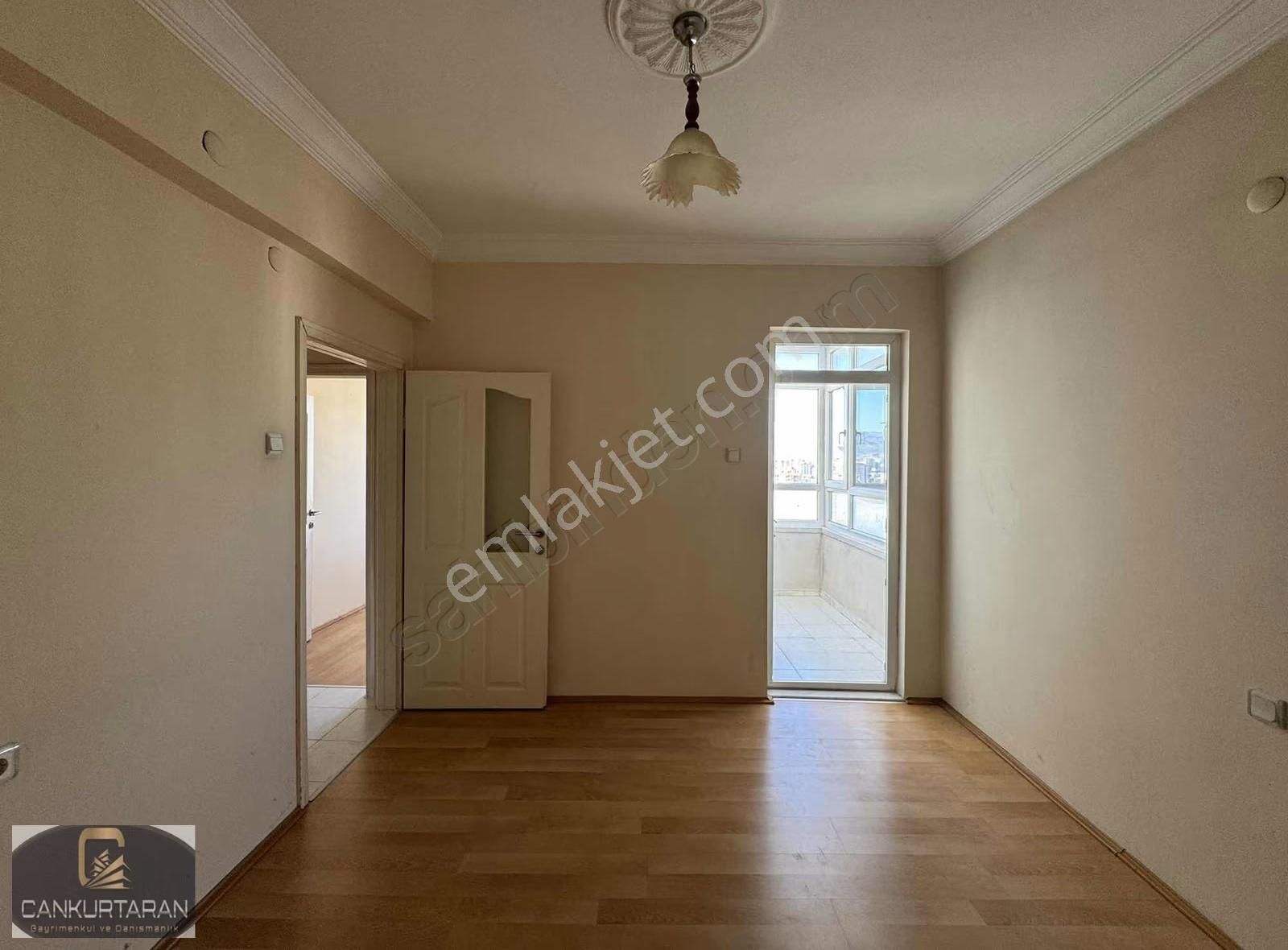 Barbaros Mahde Cadde Üstü 3 Cepheli Satılık Daire - Görsel 8