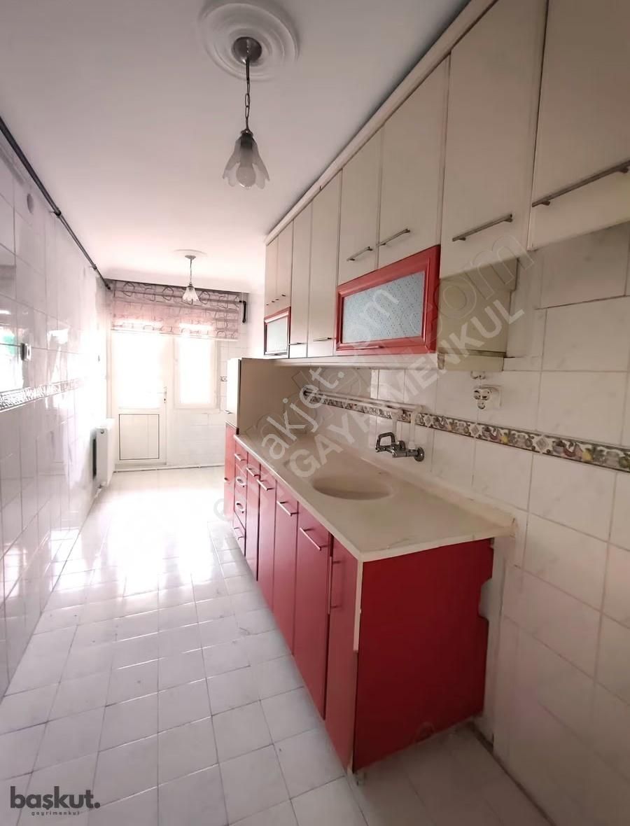 Başkut 'tan Zübeyde Hanım Elit Sitesi'nde Kiralık 3+1 Daire - Görsel 12