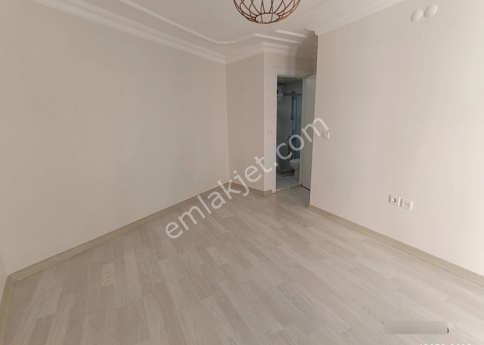 Ren'den Karşıyaka Yalı Mah. İçi Ful Yapılı 3+1 Satılık Daire - Görsel 4