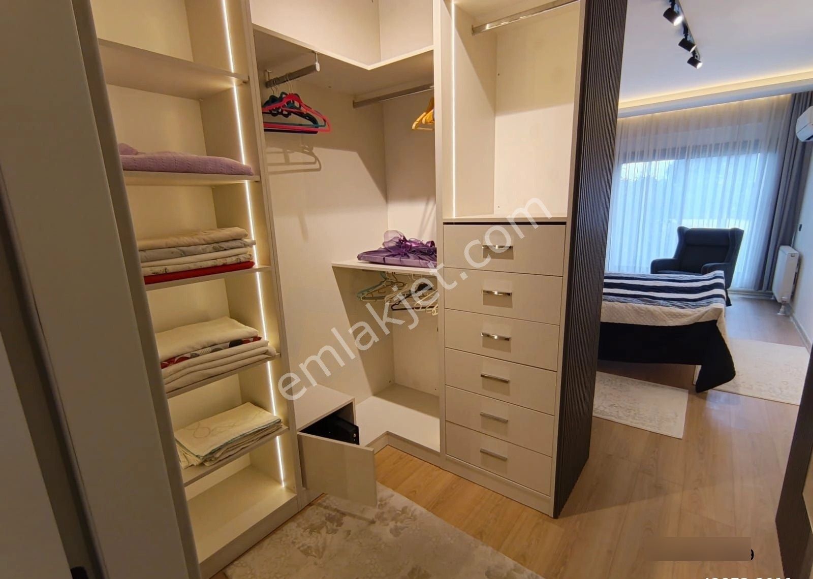 Çiğli Ahmet Efendi Mah. Site İçinde 2+1 Eşyalı Kiralık Daire - Görsel 16