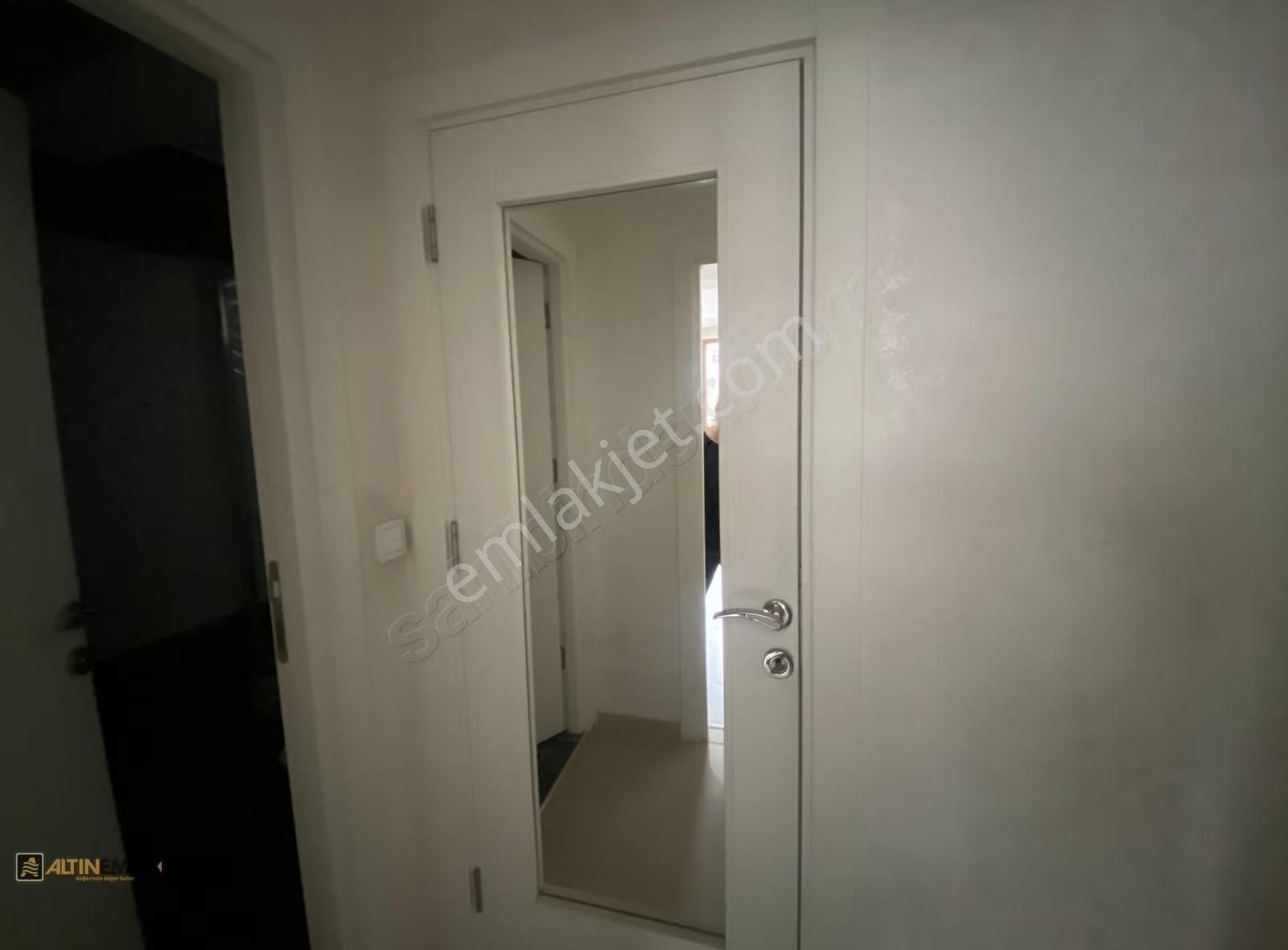 Şehit Ali Karahan Caddesi -köşe Binada- Asansörlü Kilerli 2+1 - Görsel 34
