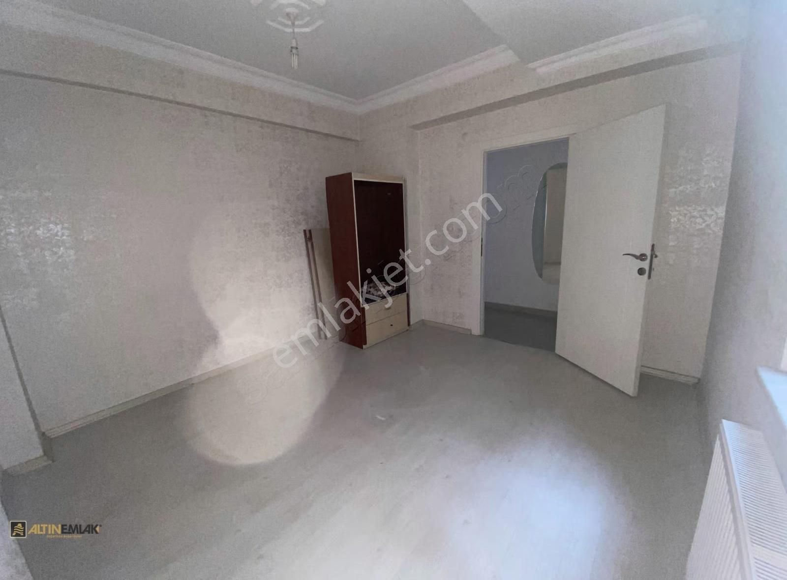 Şehit Ali Karahan Caddesi -köşe Binada- Asansörlü Kilerli 2+1 - Görsel 10