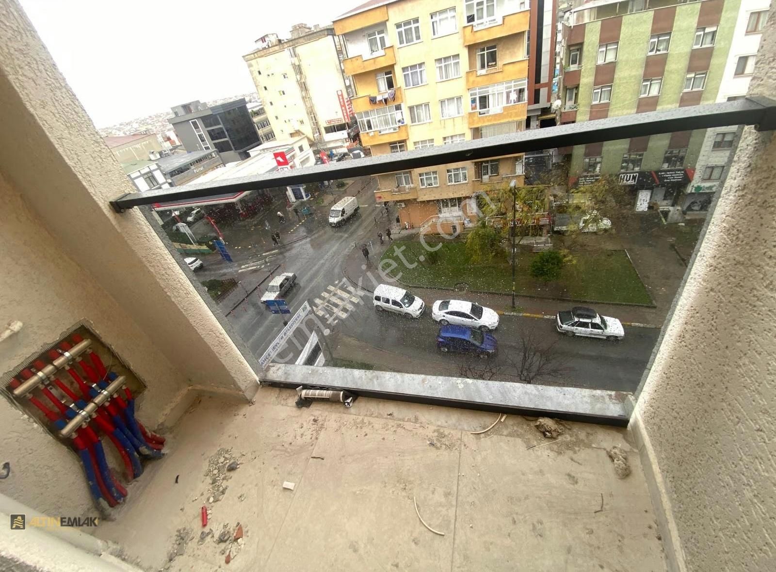 Bahçelievler Mahmutbey Caddesi Üzerinde Satılık Sıfır 2+1 - Görsel 19